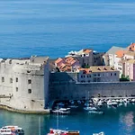 A&m * Dubrovnik